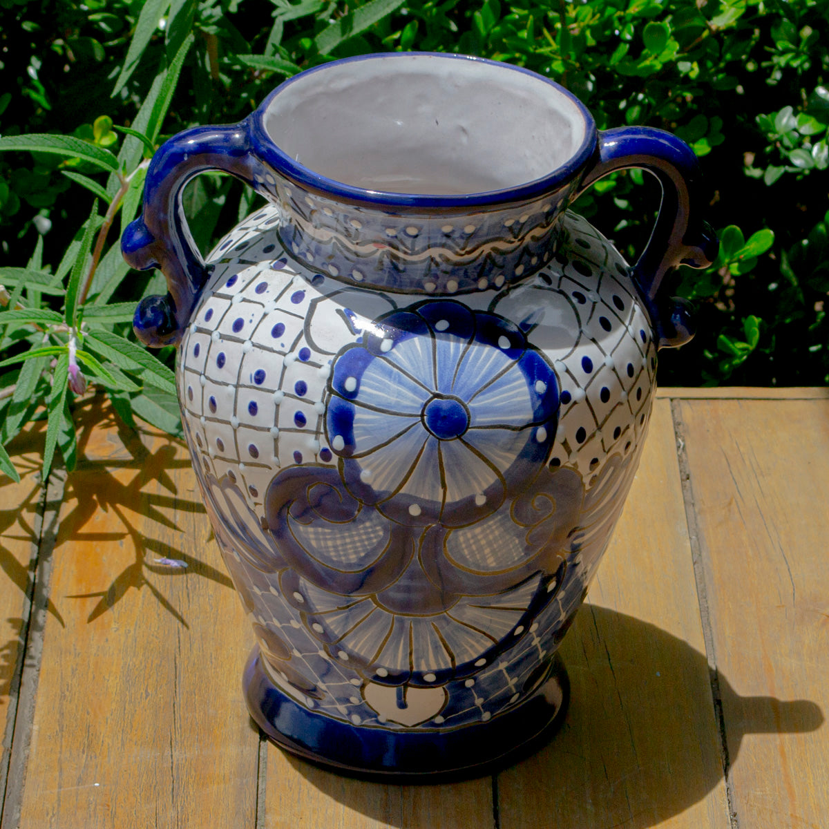 Jarrón Con Orejas Blanco Azul