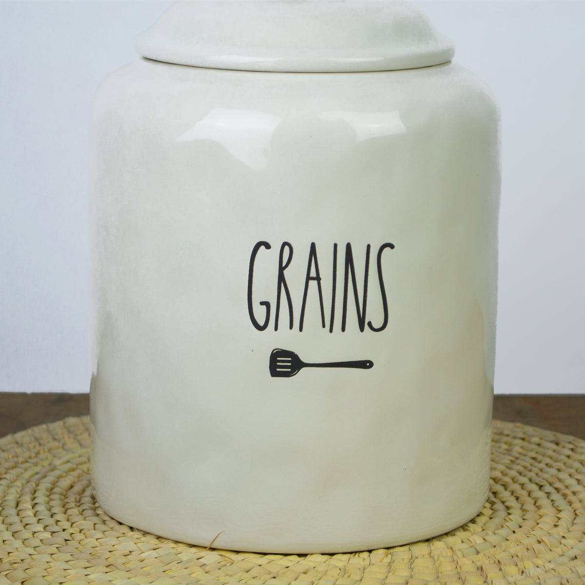 Recipiente cocina cerámico blanco para granos